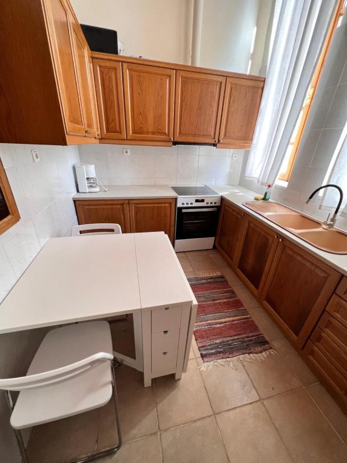 Abeliona Guesthouse Амбелиона Экстерьер фото